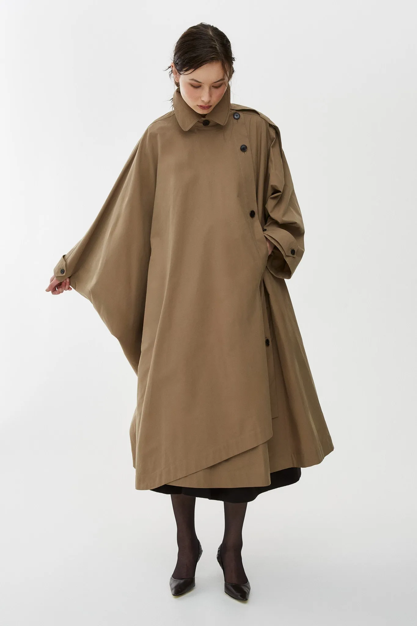 Aralia beige coat