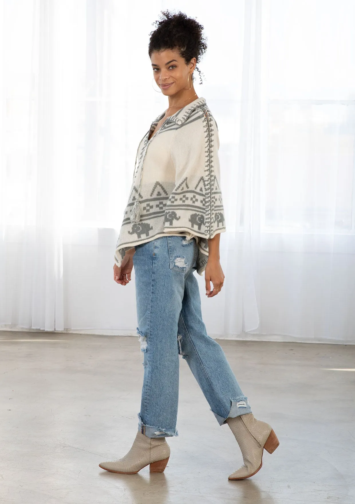 Cozy Western Patterned Pullover Poncho