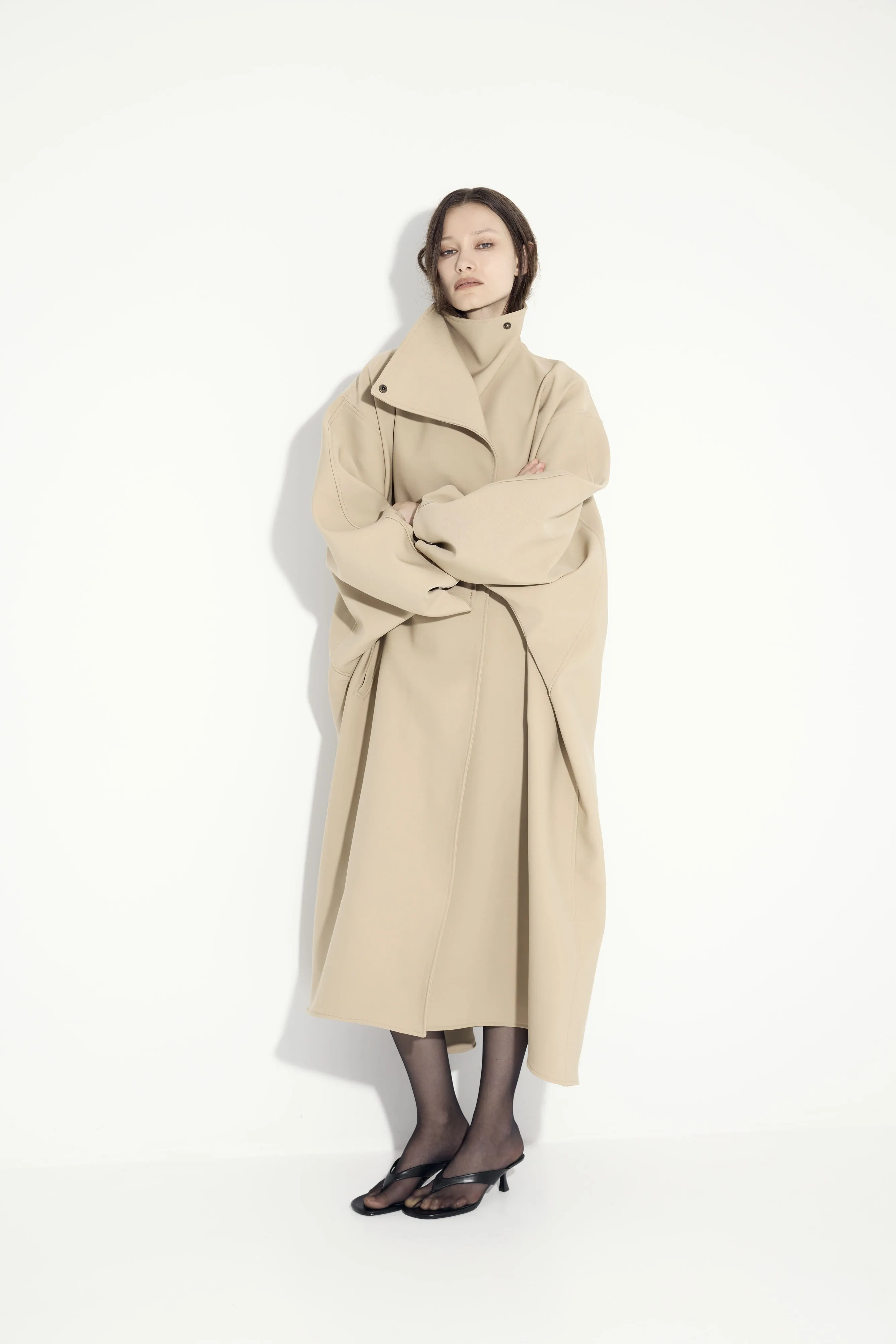 Mia Coat in beige - Mid-Season
