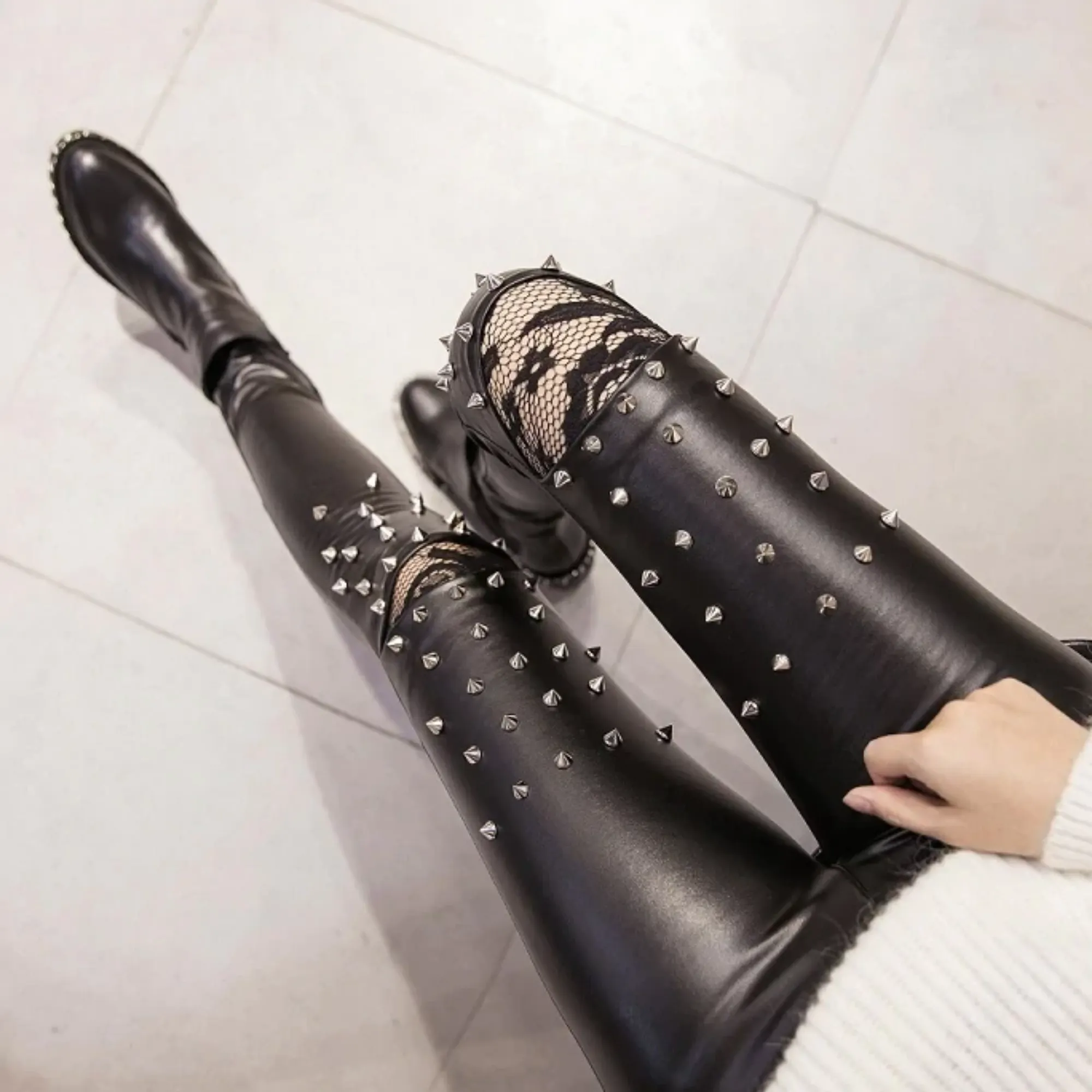 Women's Winter High-Waist Faux Leather Push-Up Leggings
