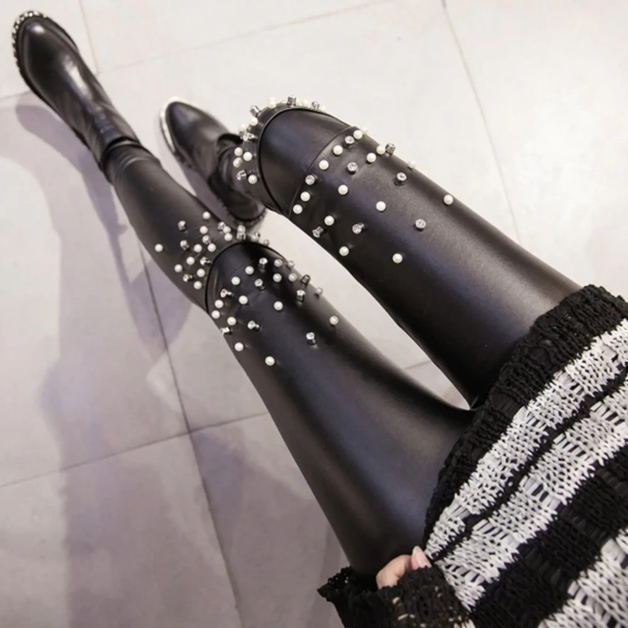 Women's Winter High-Waist Faux Leather Push-Up Leggings